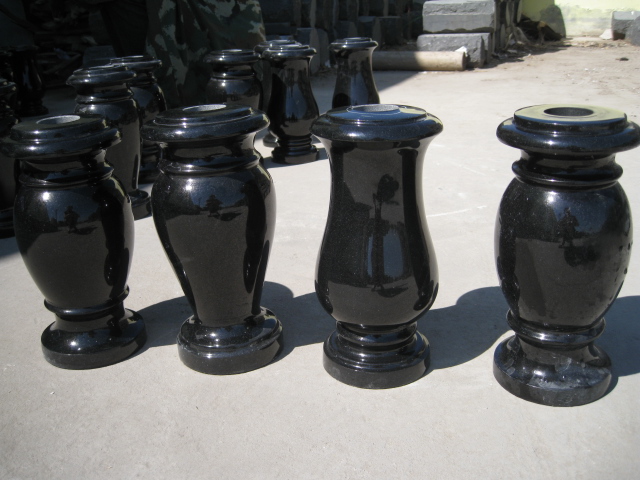 Round Vase Photos 6.jpg