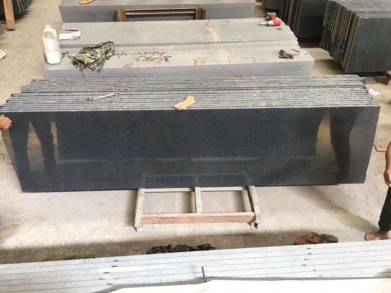 G654 Padang Dark Slabs Photo 1.jpg