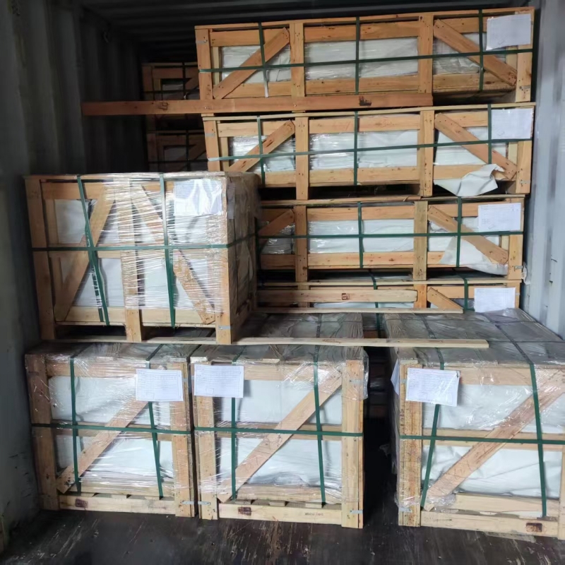Loading Photo 4.jpg
