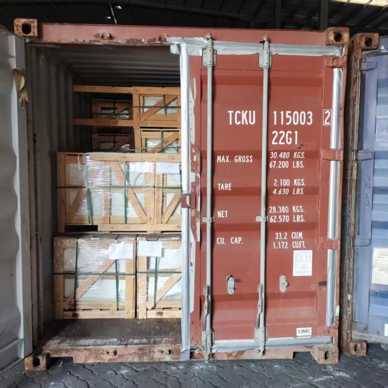 Loading Photo 6.jpg