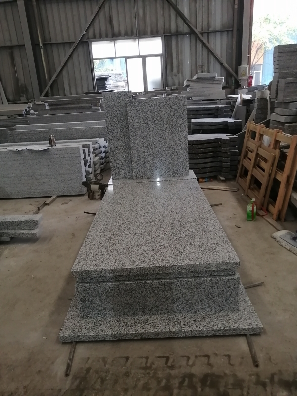 Jilin White Monument Photo 2.jpg